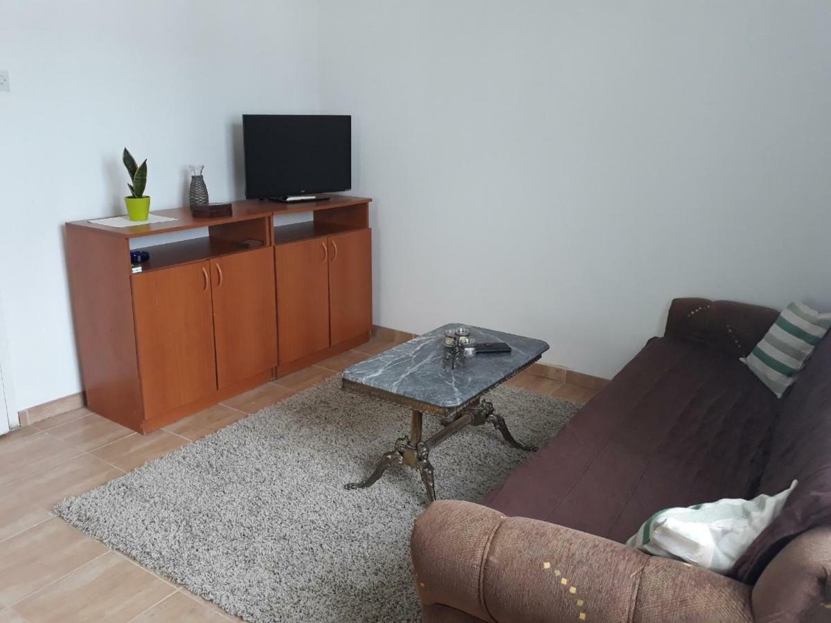 Apartman Dijelovi Bijeljina Buitenkant foto