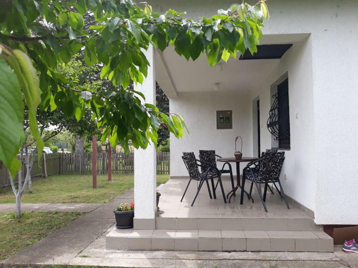 Apartman Dijelovi Bijeljina Buitenkant foto
