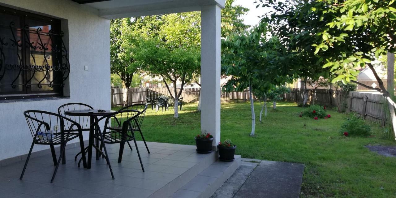 Apartman Dijelovi Bijeljina Buitenkant foto